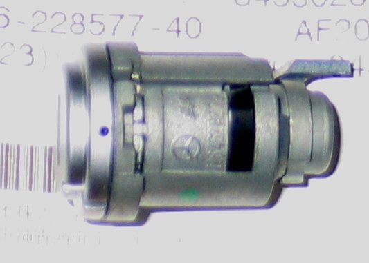 �L�[�V�����_�[